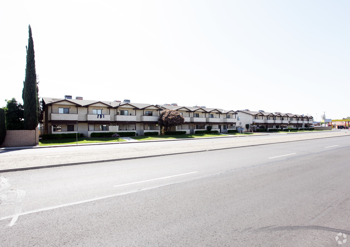 Primary Photo - South Chester Apartments