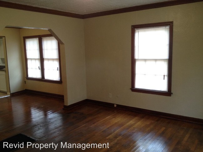 Building Photo - 3 br, 1 bath House - 3559 Vernon Avenue