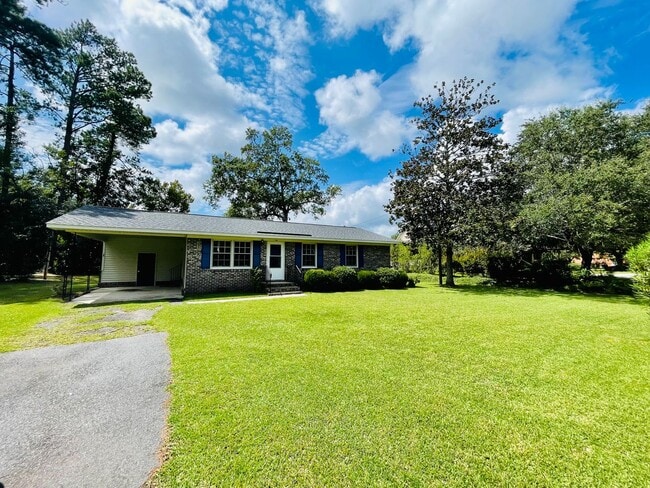 Foto del edificio - Updated and adorable rancher home in Old Conway