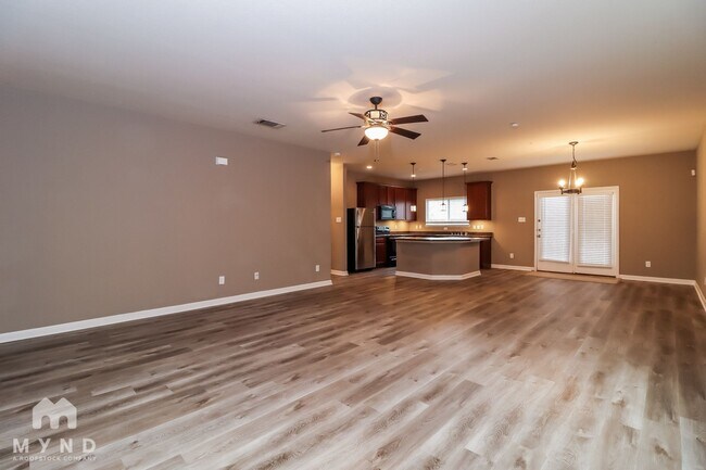 Foto del edificio - 5037 Caraway Dr