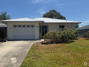 Building Photo - 229 Broadview Dr