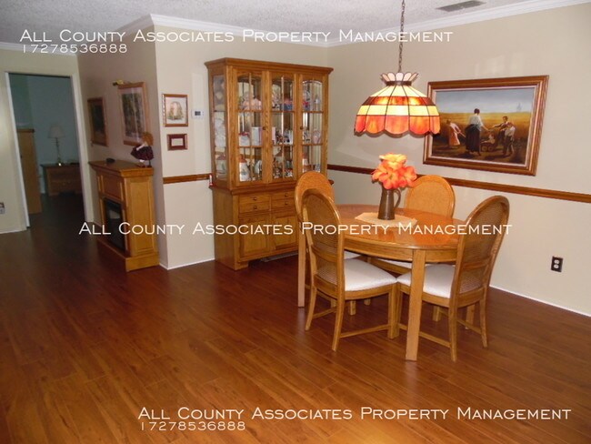 Foto del edificio - Beautiful Fully Furnished 55+ Golf Community!