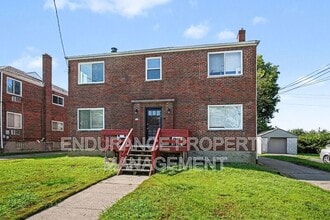 Building Photo - 629 Maple Dr
