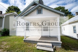 Building Photo - 504 Hilliard St