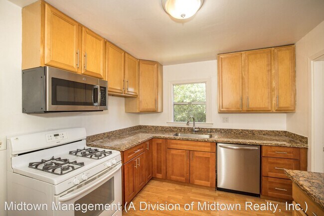 Building Photo - 3 br, 2 bath House - 2151 Valparaiso Ave.