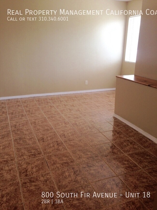 Foto del edificio - Unique Townhouse in Inglewood w/Washer & D...