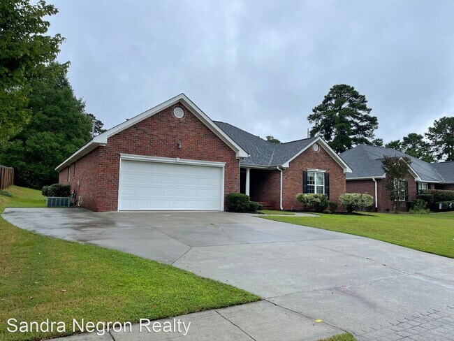 Building Photo - 4 br, 2 bath House - 3016 Parkridge Dr
