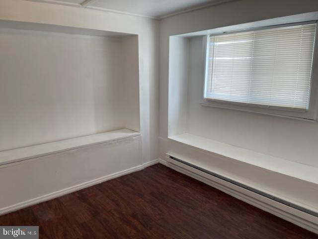 Foto del edificio - 1458 Rosalie St