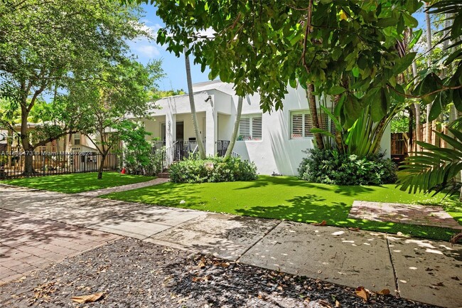 Foto del edificio - 2511 Tequesta Ln
