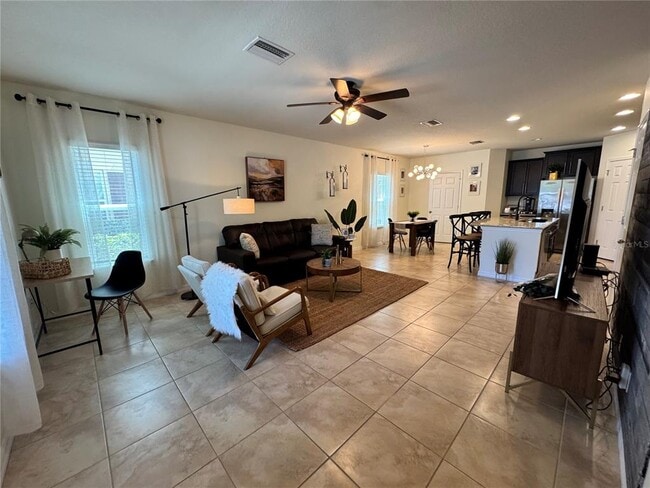 Foto del edificio - 9315 American Hickory Ln