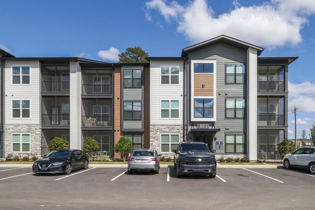Building Photo - The Liliana Apartment Homes