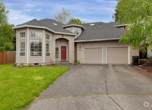 Building Photo - 10267 SW Elise Ct