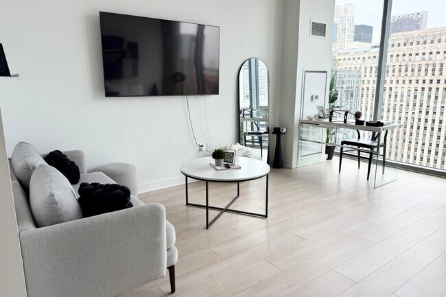 Foto del edificio - 311 W Illinois St