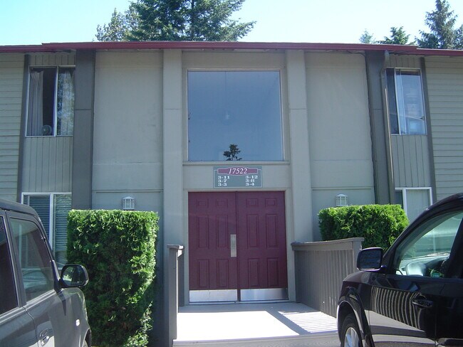 Building Photo - 17522 151st Ave SE