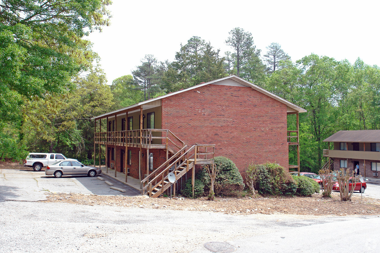 Building Photo - 116 Creekside Dr