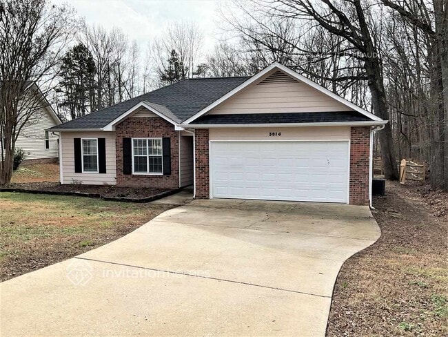 Building Photo - 3014 Faircroft Way