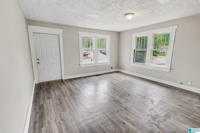 Foto del edificio - 1447 Wharton Ave