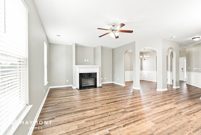 Foto del edificio - 465 Lory Ln