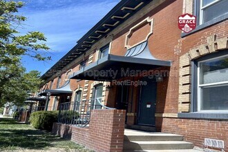Building Photo - 2306 Glenarm Pl