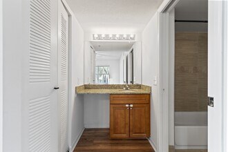 Interior Photo - Club Caribe