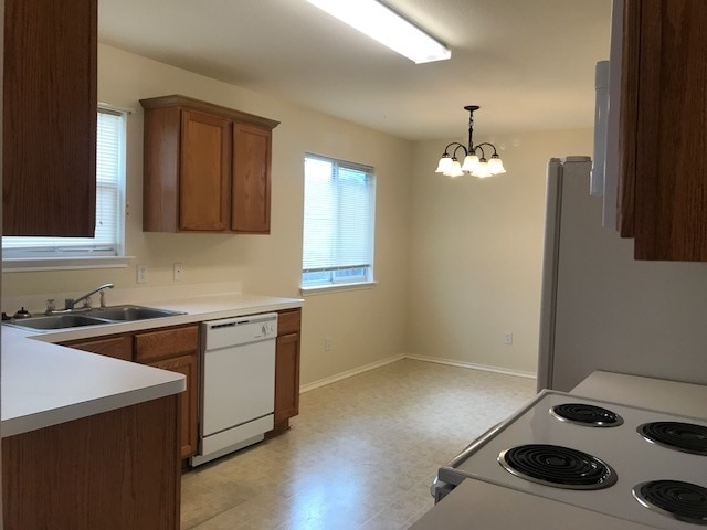 Foto del edificio - Bryan -2 Story / 3 bedroom /2.5 bath / 2 c...