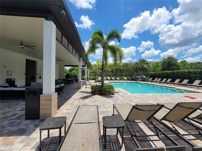 Foto del edificio - 7248 Carrickbend Ln