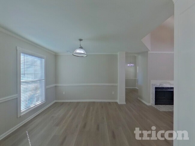 Foto del edificio - 5704 Ebley Ln