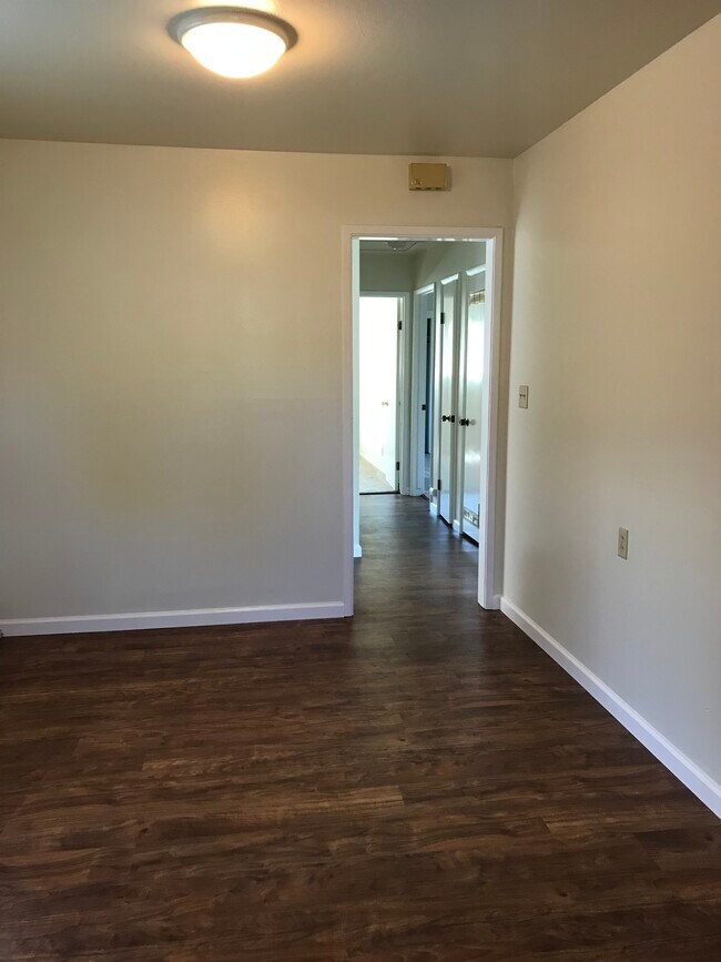 714 Sierra Vista Ave, Mountain View, CA 94043 House Rental in