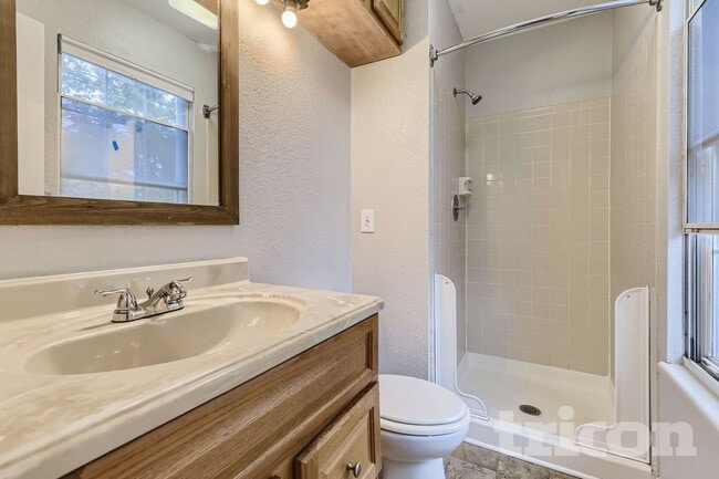 Foto del edificio - 19595 E Amherst Dr