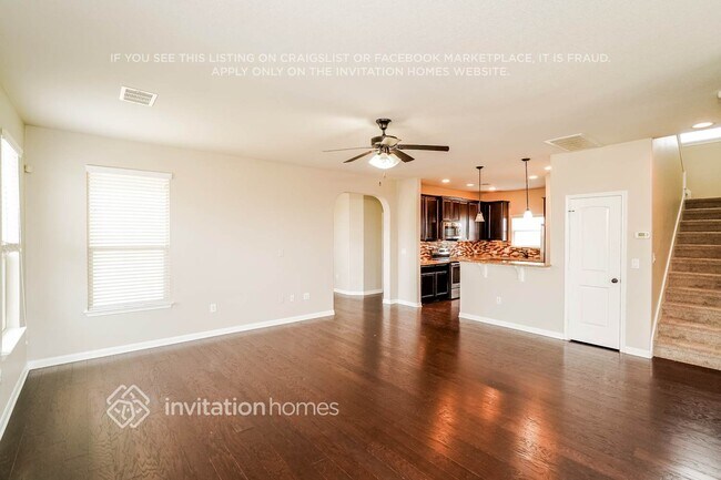 Building Photo - 9909 Cirrus Dr