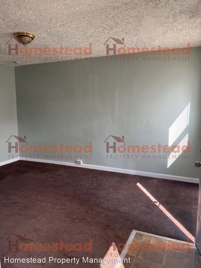 Foto del edificio - 2 br, 1 bath House - 1024 Pine Rd