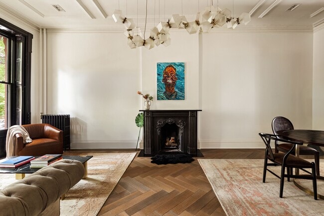 Photo - 219 Jefferson Ave Townhome