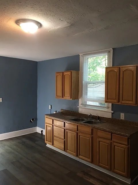 Foto del edificio - 1643 N Tacoma Ave
