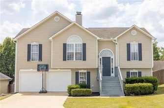 Building Photo - 2907 Gatewood Dr