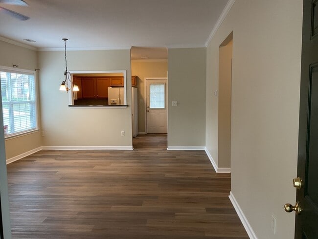 Building Photo - 1724 Clemmon Sanders Cir