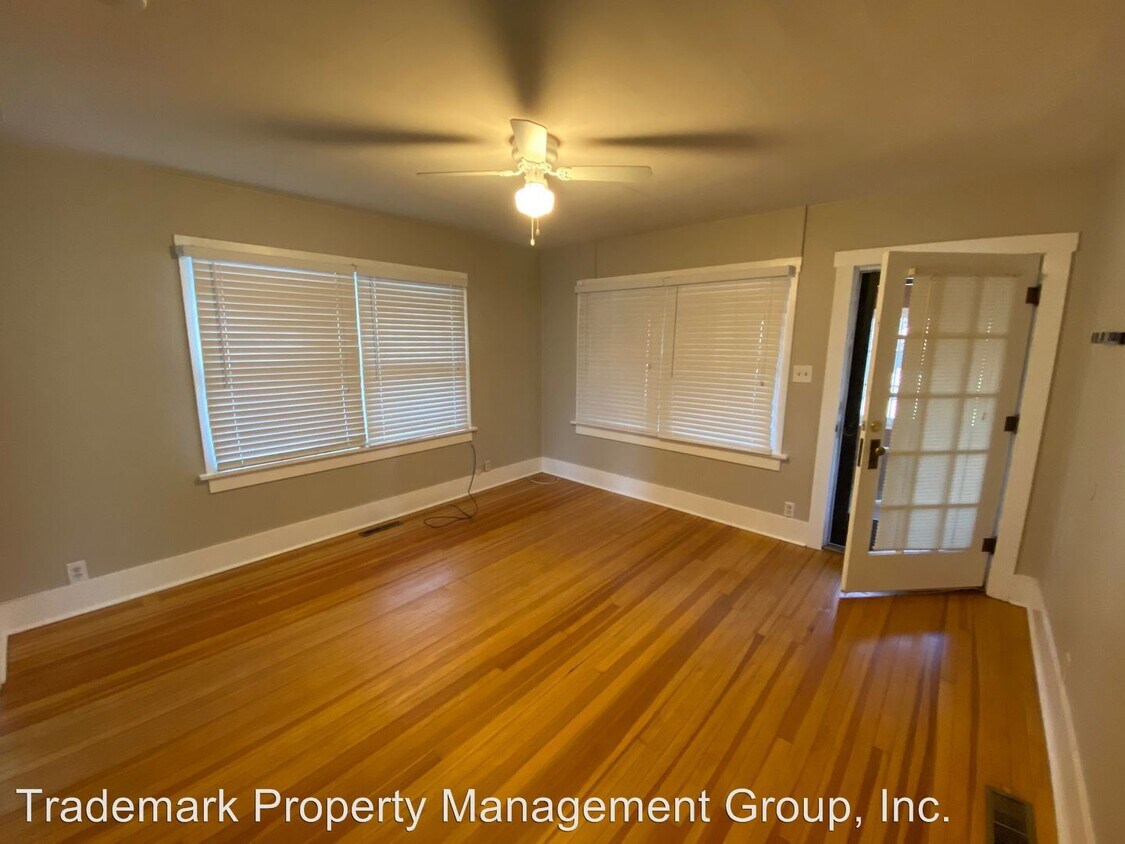 Primary Photo - 1201-1203 W Oak St
