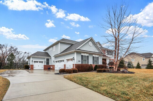 Building Photo - 4454 Panthera Leo Dr