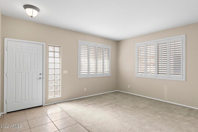 Building Photo - 4526 W Ian Dr