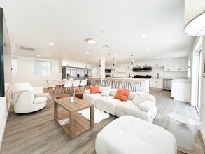 Shared living space - 1587 W 35th St