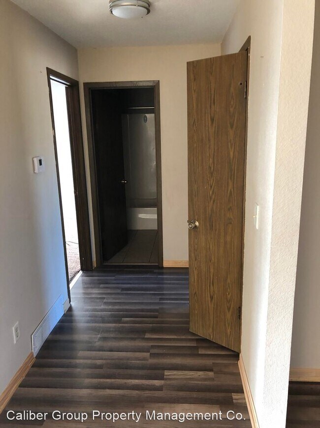 Foto del edificio - 2 br, 1 bath House - 1133 Oleson Rd