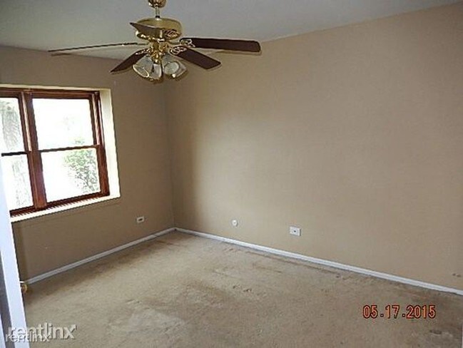 Building Photo - 2 br, 1 bath Townhome - 1778 Marquette Ln