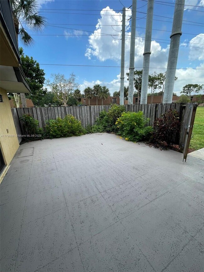 Building Photo - 4515 45th Way