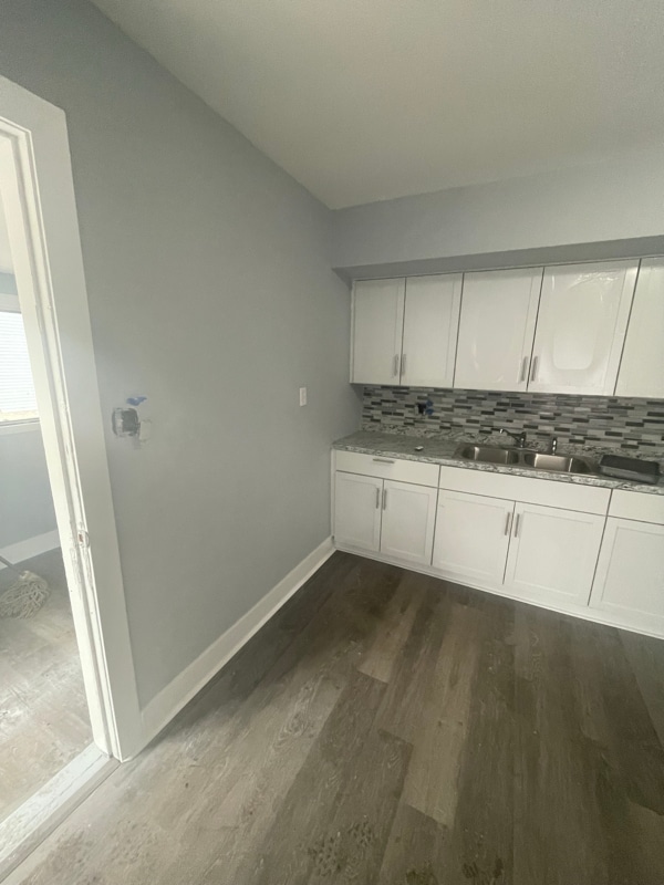 Building Photo - 5955 N 79th St