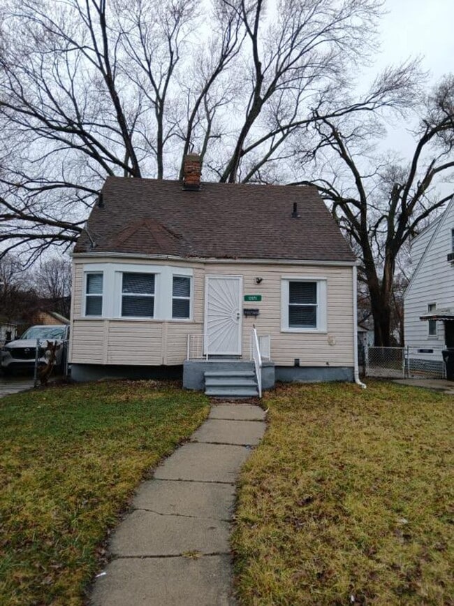 Building Photo - 12075 Rossiter St