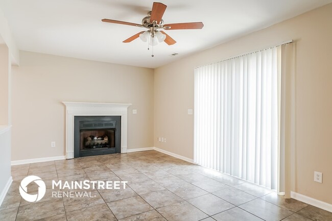 Building Photo - 5436 Advantis Dr