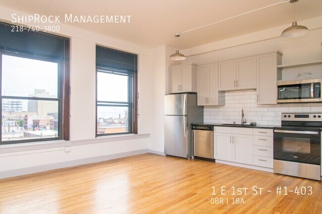 Building Photo - 1 E 1st St