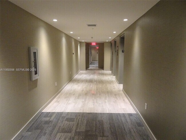 Foto del edificio - 1010 SW 2nd Ave