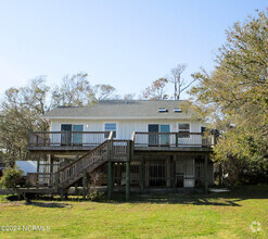 Building Photo - 7019 Sound Dr