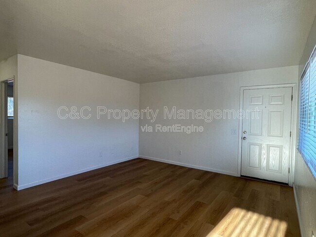 Foto del edificio - 226 Harben Cir