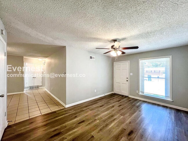 Foto del edificio - 1731 Carla Cove